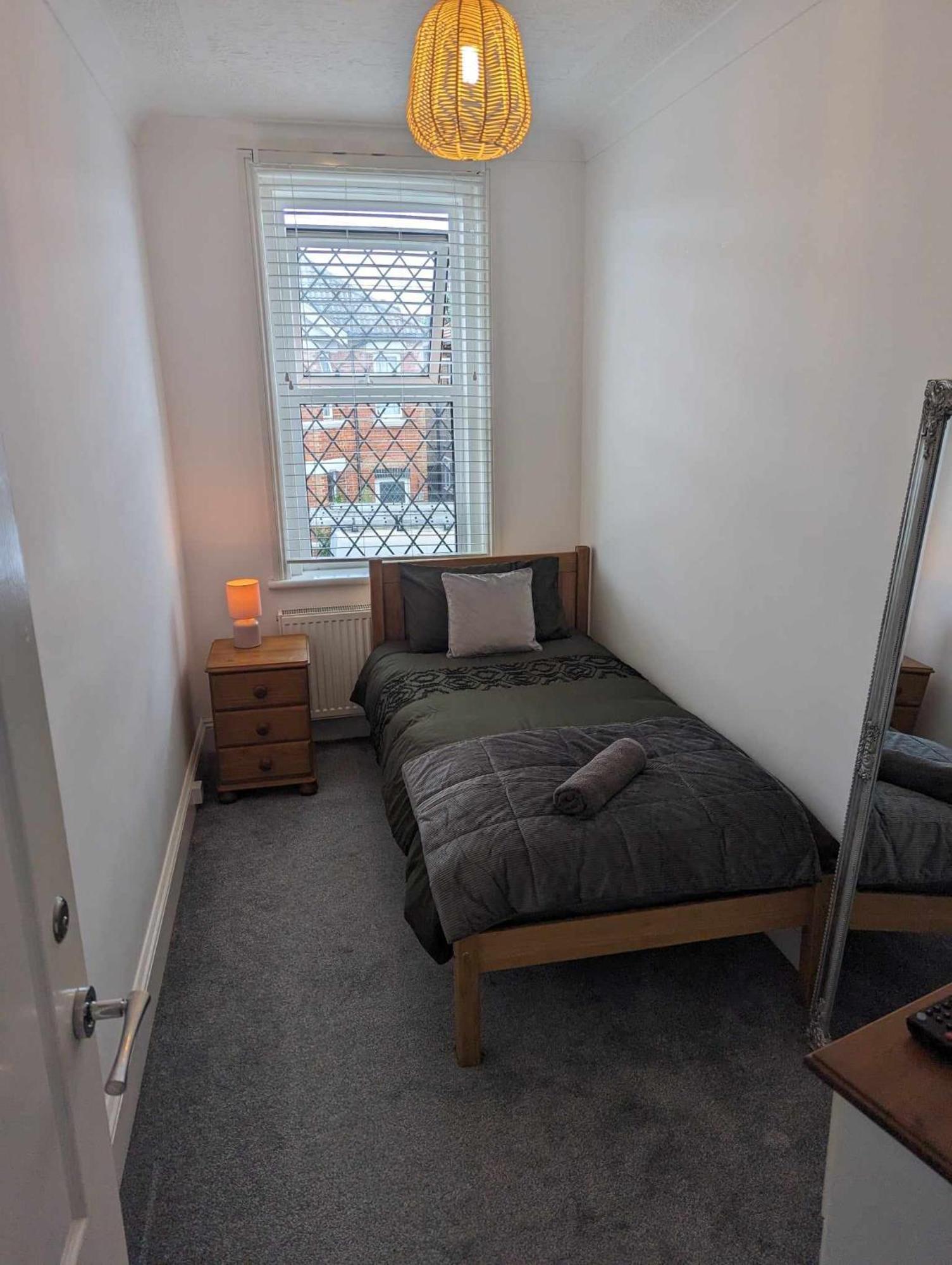 Cosy Bee And Apartment Bournemouth Kültér fotó