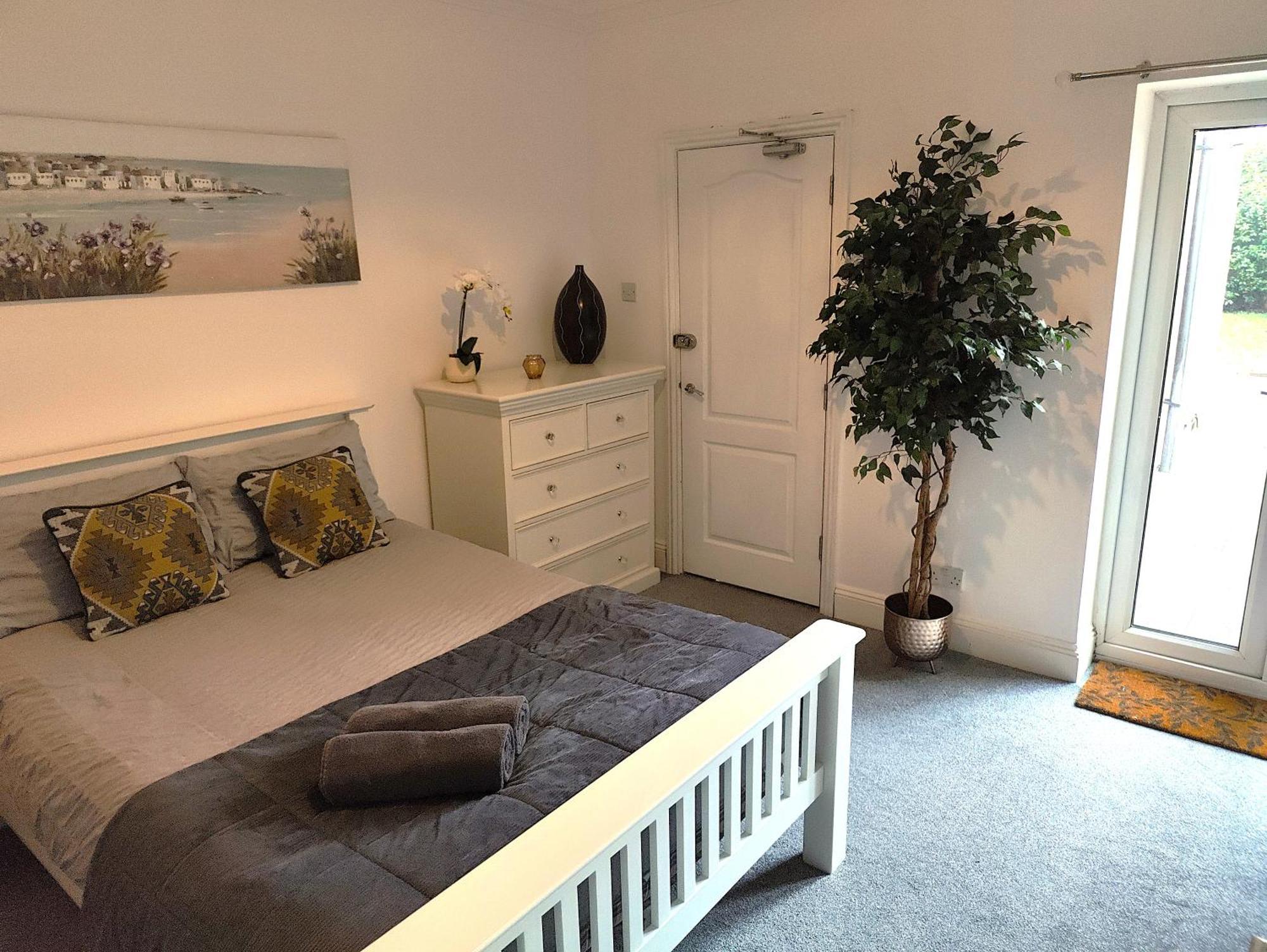 Cosy Bee And Apartment Bournemouth Kültér fotó